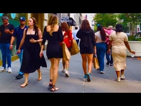 4K⁶⁰ New York City Sights & Sounds Virtual Tour -  5th Ave, Madison and Union Square - July 19, 2023 thumbnail
