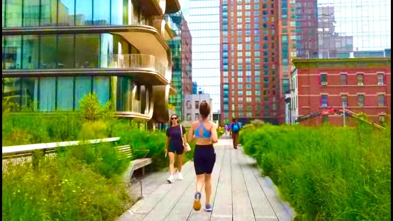 4K⁶⁰ New York City Sights & Sounds Virtual Tour -  High Line on Monday Morning (July 17, 2023) thumbnail