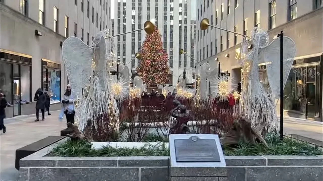 🔴 LIVE! Rockefeller Center Christmas Tree Exploring Manhattan ASMR New York City November 29, 2023 thumbnail
