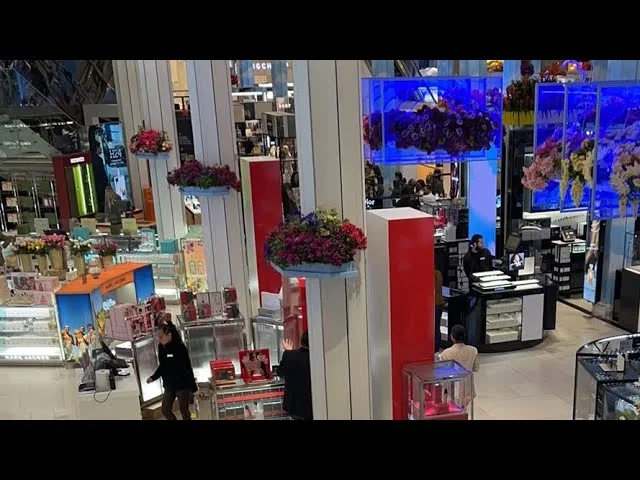 Macy’s Flower Show 2023 Opening Day Herald Square New York City thumbnail