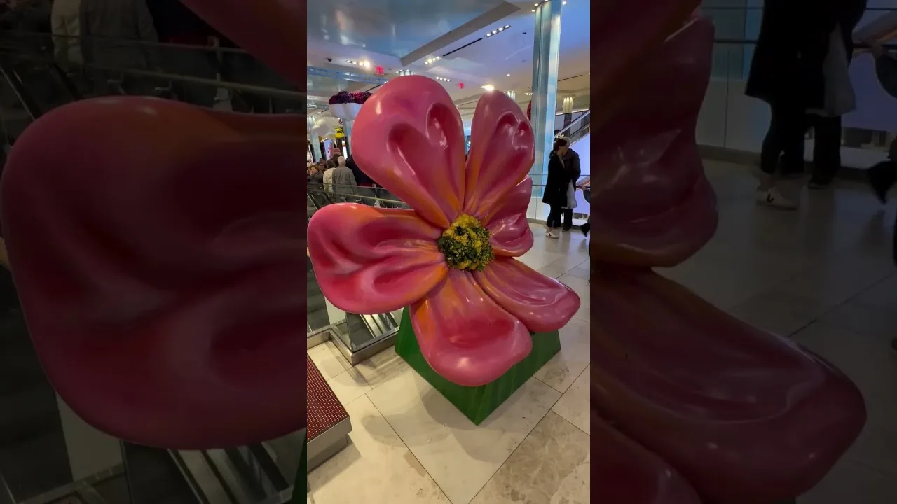 Macy’s Flower Show 2023 Opening Day Herald Square New York City thumbnail
