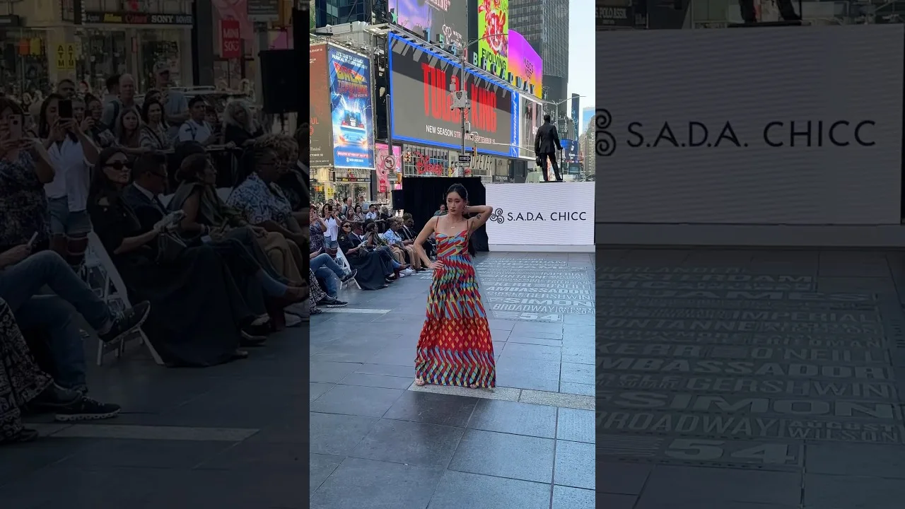 Gorgeous Models Taking Center Stage at Times Square Fashion Show New York City thumbnail
