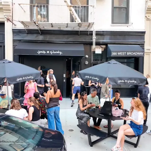 OPAQUE Pop-Up Preview — Jeni’s Ice Cream and artist Cj Hendry debut a sensory ice cream experience in NYC, replacing color with mystery to challenge taste and sight. Visitors can try Opaque ice cream in black Buttercrisp Waffle Cones, view original art, and enjoy free tastings, fans, and silicone co