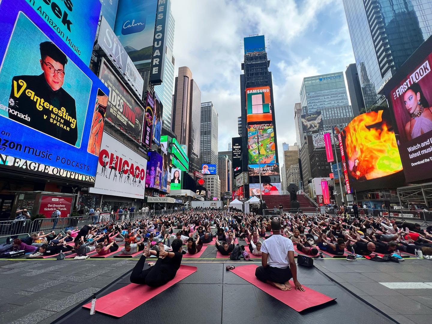 A throwback to “Solstice in @timessquarenyc: Mind Over Madness Yoga” Instagram preview
