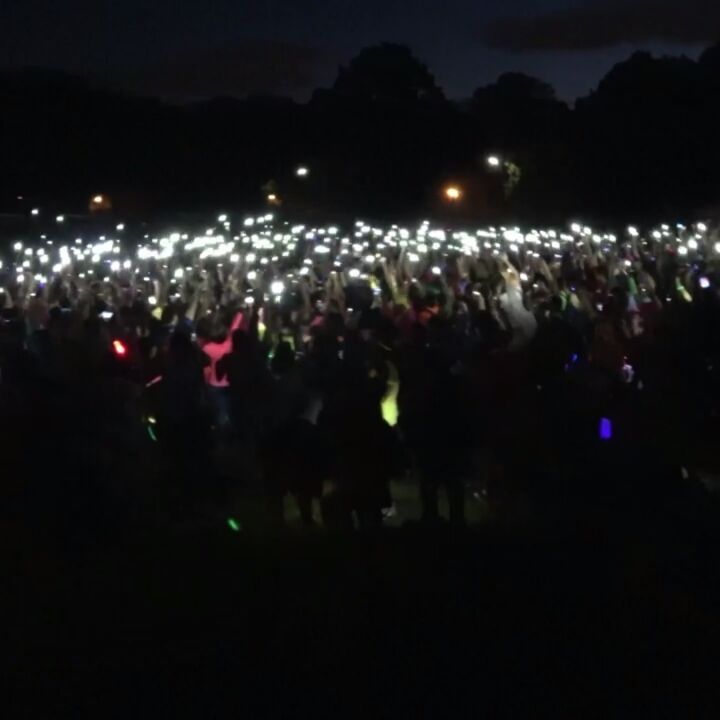 The Mp3 Experiment by Improv Everywhere ( @improvevery ) is a participatory audio adventure where attendees download an audio file and listen to synchronized secret instructions in a public space via headphones. Prospect Park, Brooklyn Instagram preview