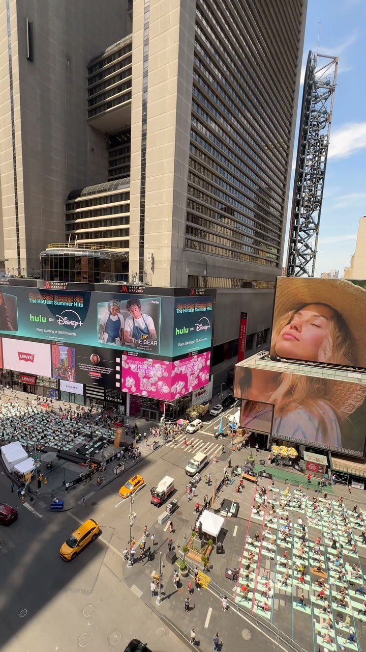 🧘‍♀️🧘‍♂️ The 22nd Annual Solstice in Times Square: Mind Over Madness Yoga in the heart of NYC! Celebrate the summer solstice with free yoga classes all day. 🕉️🌞 @timessquarenyc @ics_inclusivecommunity @richadhekne @yogawave @yoga Instagram preview